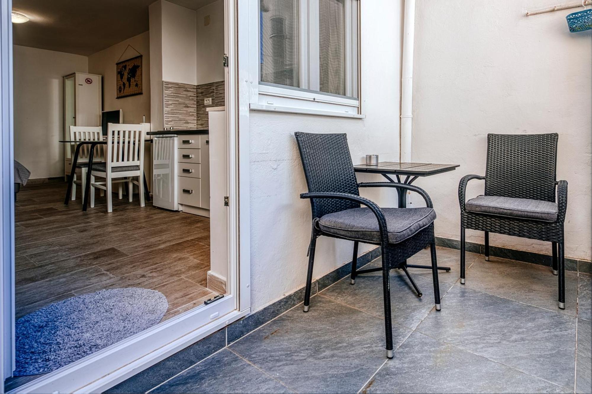 Apartmani Ema Задар Екстер'єр фото
